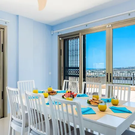 TORVISCAS SUNSET VILLA&Jacuzzi Villa