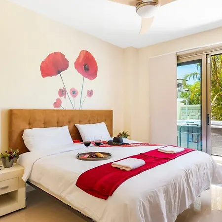 Torviscas Sunset Villa 4 Rooms With Air-Conditioning & Private Jacuzzi Willa *