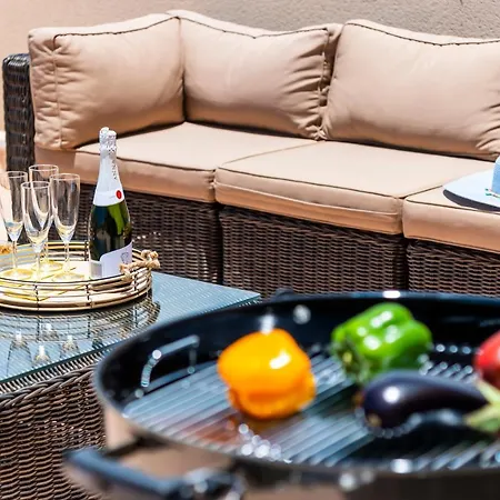 فيلة Torviscas Sunset 4 & Private Jacuzzi أذيخي
