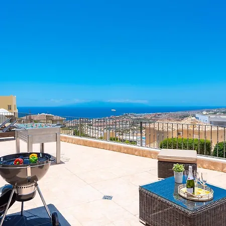 Torviscas Sunset Villa 4 Rooms With Air-Conditioning & Private Jacuzzi Willa