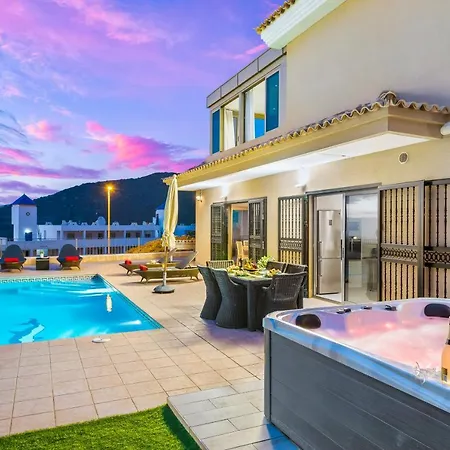 Torviscas Sunset 4 & Private Jacuzzi * Costa Adeje (Tenerife)
