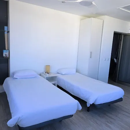 빌라 Torviscas Sunset 4 & Private Jacuzzi 아데제